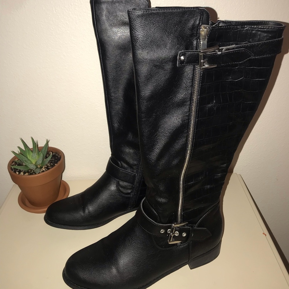 Below the knees boots